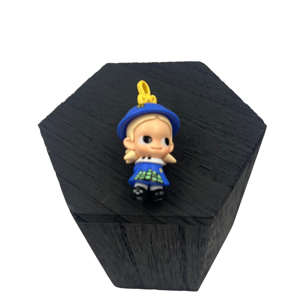 POP MART Pop Bean Celebrate This Moment Zsiga Happy For You Mini Figure Loose